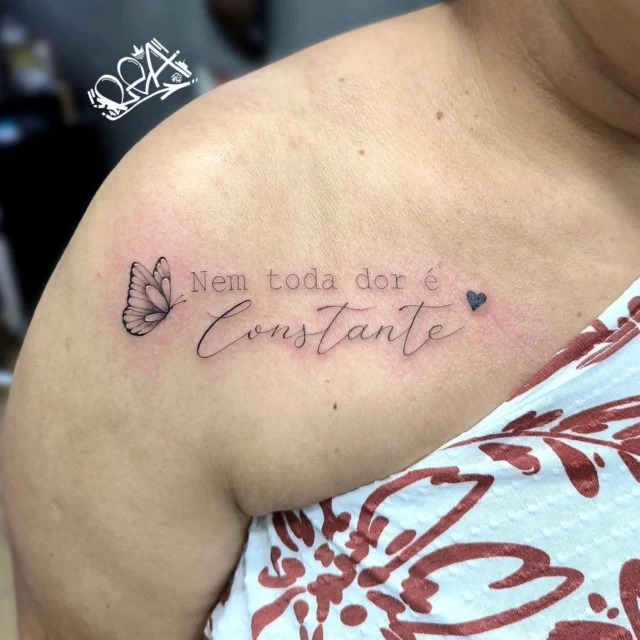 Tattoo da Juciane no detalhe! 👑🔥®️
Muito obrigado pela confiança!
.
.
#tattoo #fineline #finelinetattoo #tatuagem #inkart #ink #inked #tatuagensescritas #tatuagensdelicadas #tattooideas #tattoostudio #renanrea #kingstattoo #tatuagens
